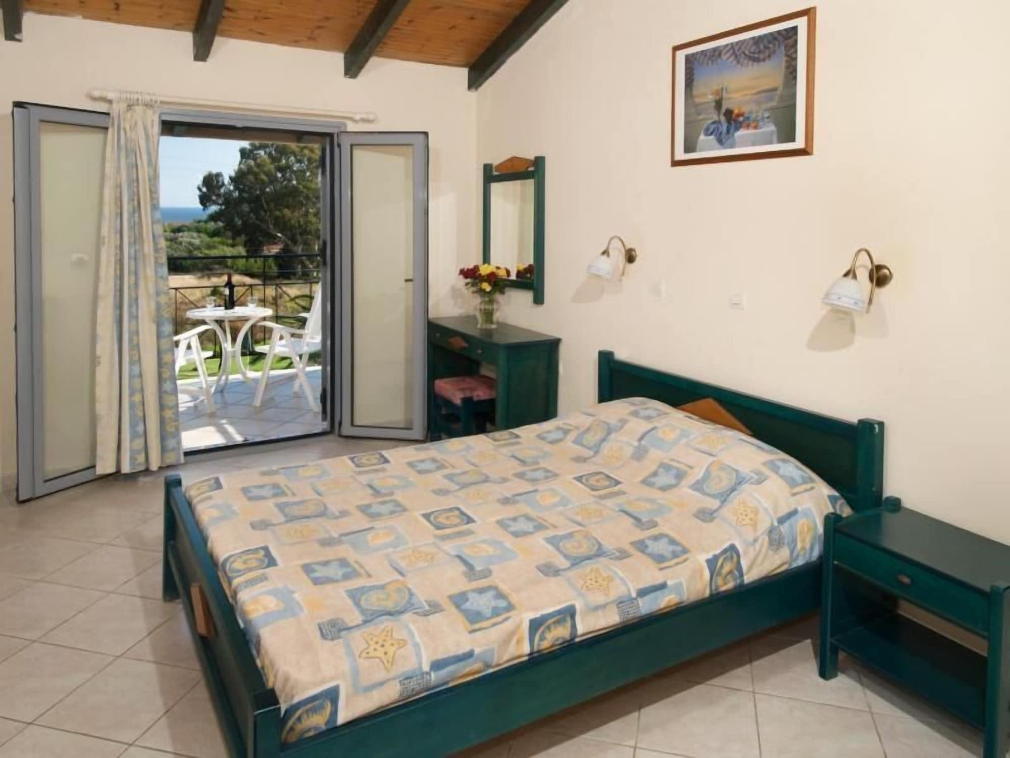 Alkioni Hotel Eleios-Pronnoi Exteriör bild