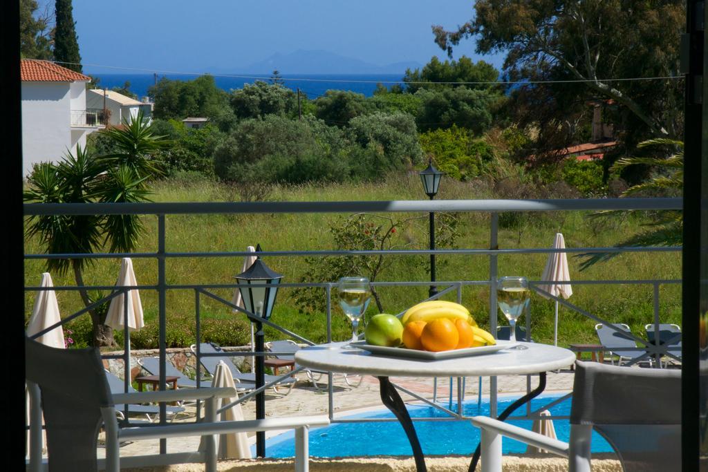 Alkioni Hotel Eleios-Pronnoi Exteriör bild